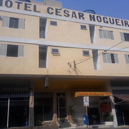 Hotel Cesar Nogueira Aparecida  Buitenkant foto