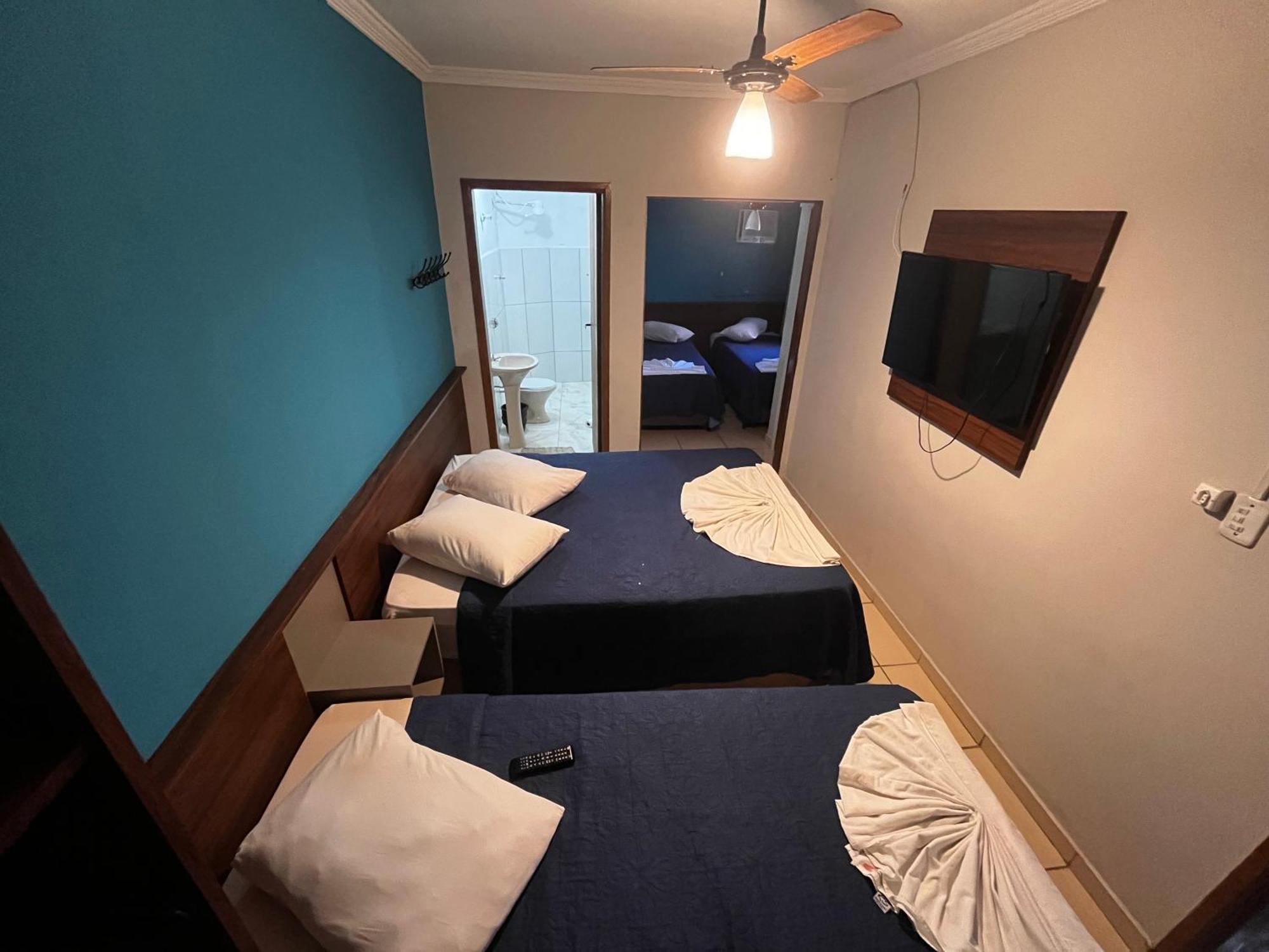 Hotel Cesar Nogueira Aparecida  Buitenkant foto