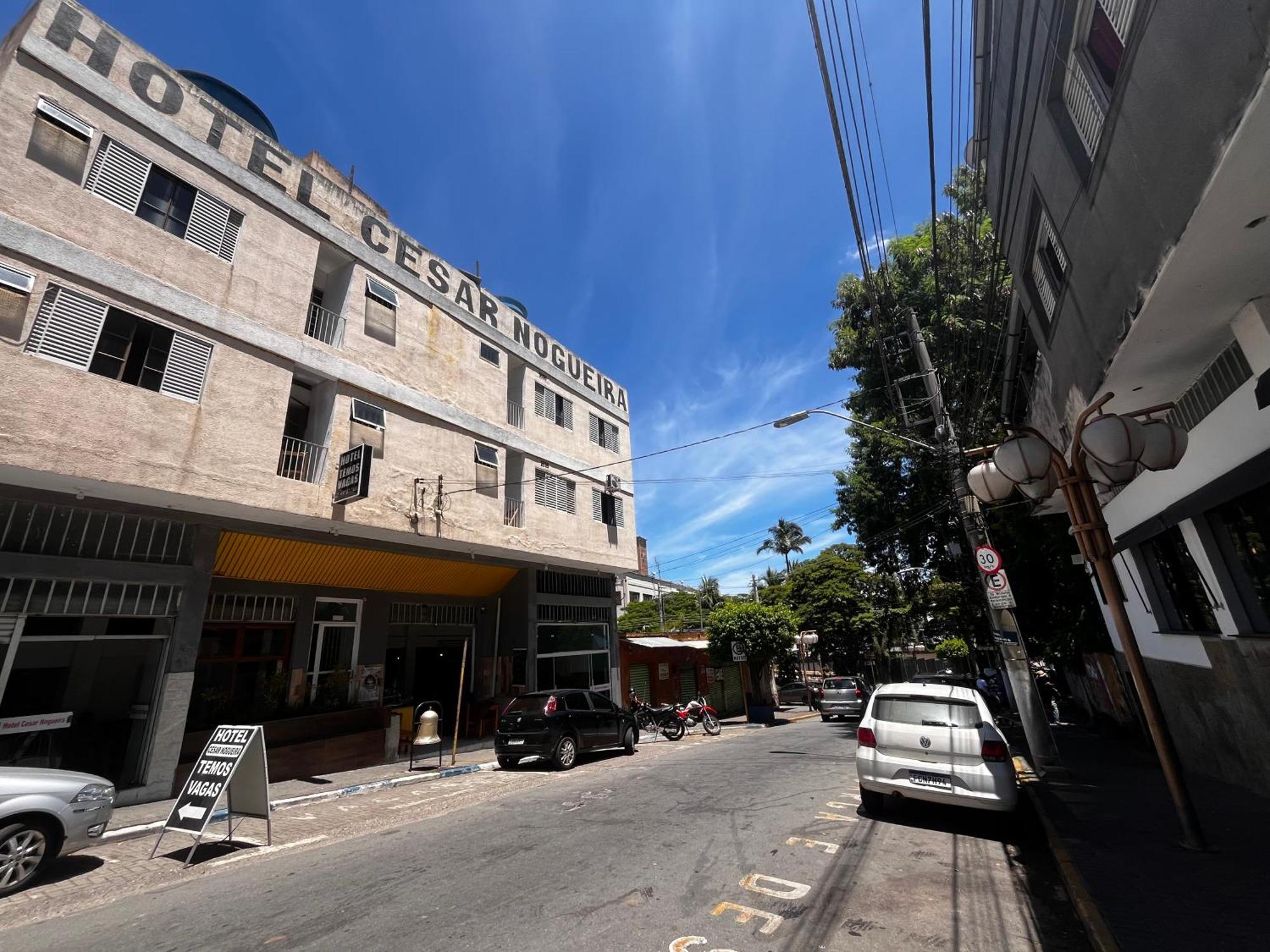 Hotel Cesar Nogueira Aparecida  Buitenkant foto
