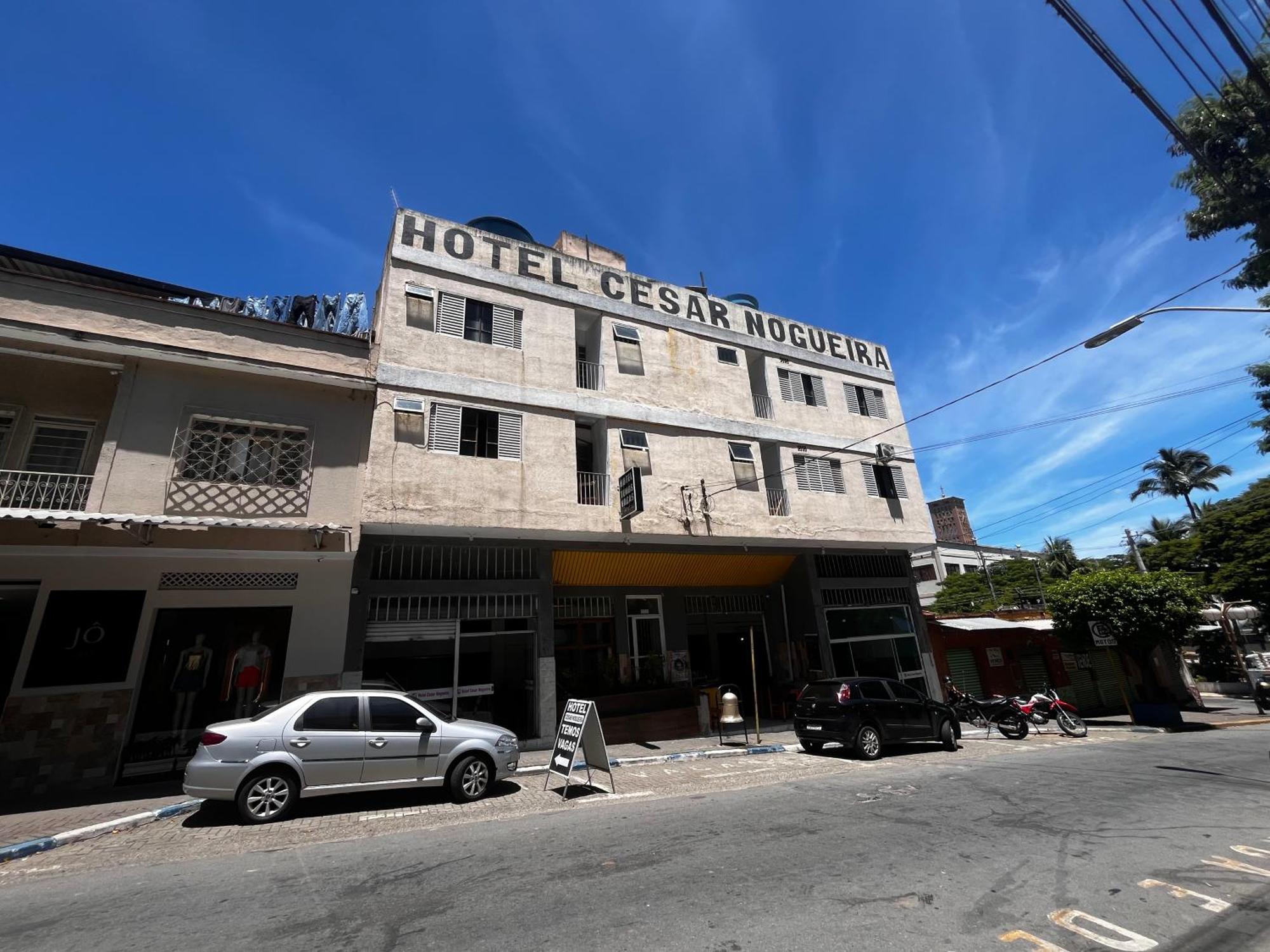 Hotel Cesar Nogueira Aparecida  Buitenkant foto
